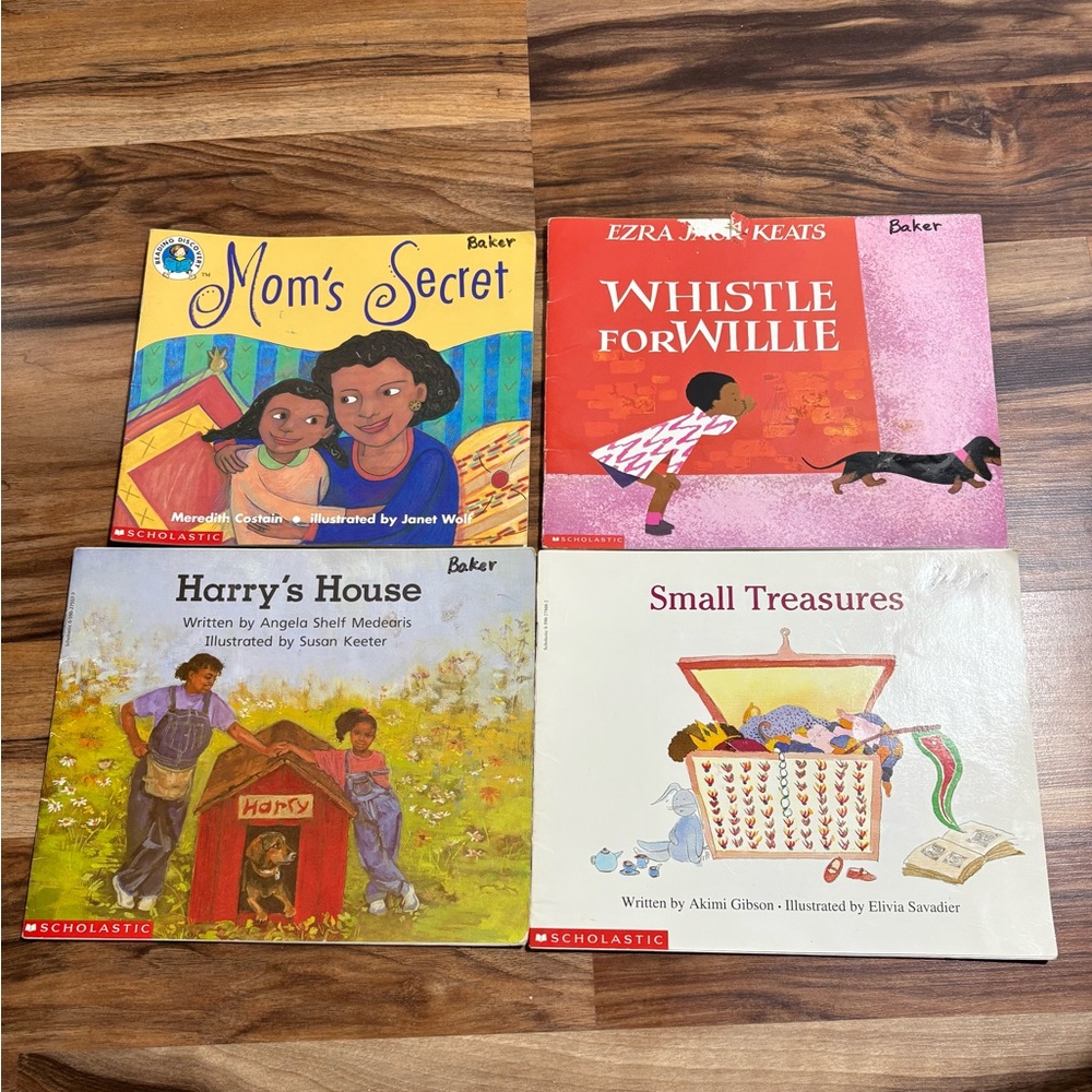 Scholastic 4 Book Bundle - Children's Book -